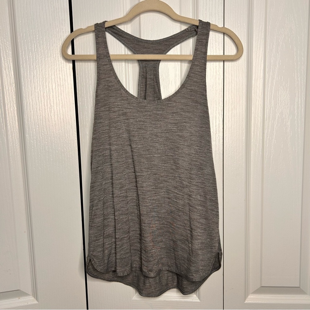 Lululemon Women Gray Sleeveless Active‎ Tank Top Size 4 Cross Back Racerback